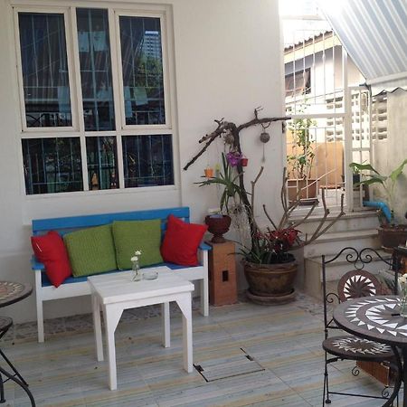 Yiasu Bed And Breakfast Pattaya Esterno foto