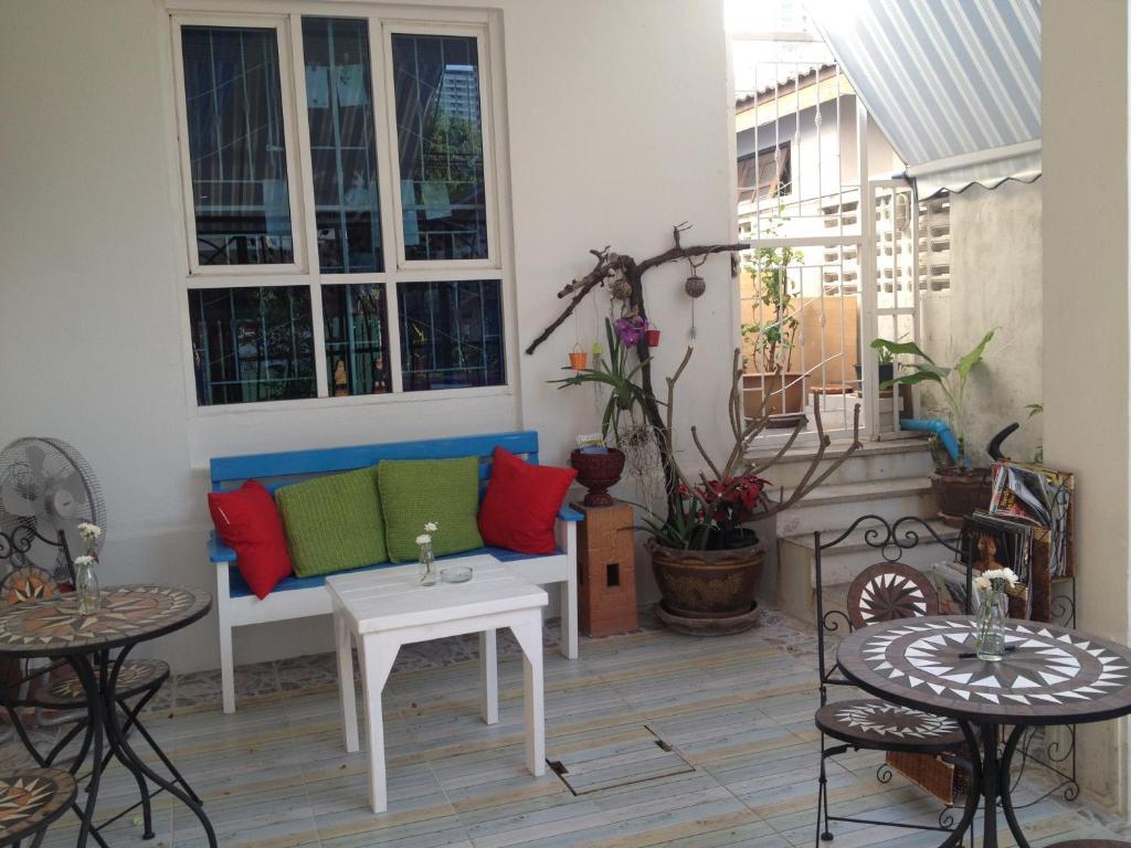 Yiasu Bed And Breakfast Pattaya Esterno foto