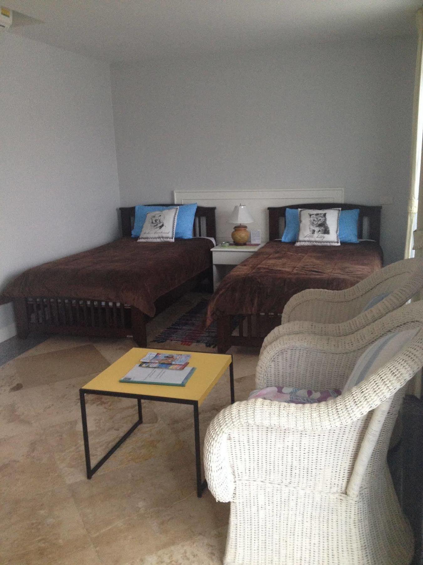 Yiasu Bed And Breakfast Pattaya Esterno foto